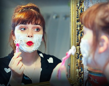 5 Tips for Feminizing & Softening Your Jawline [Crossdressing & MTF Trans  Tips] - Glamour Boutique