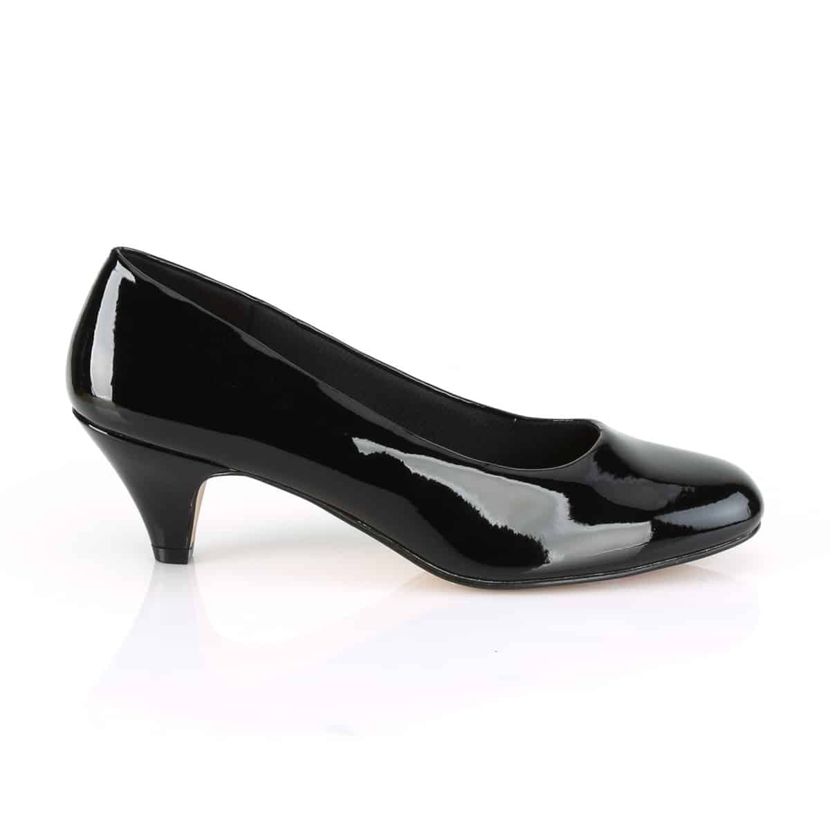black pumps short heel
