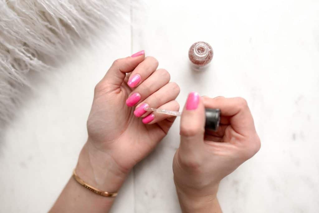 8 Crossdresser Nail Painting Tips Glamour